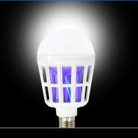 LED крушка против комари с адаптор за стена, снимка 2 - Други - 40824762