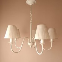  Класика в бяло,полилей с абажур, лампа за таван с шапка,,модерно осветление за спалня,трапезария, снимка 15 - Лампи за таван - 26410033