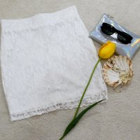 Нова Бяла дантелена пола, снимка 2 - Поли - 36698889