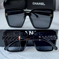 CH 2024 дамски слънчеви очила с лого, снимка 1 - Слънчеви и диоптрични очила - 44659303