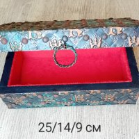 Стара брошка, бронзов накит и кутия за бижута , снимка 2 - Антикварни и старинни предмети - 41593993