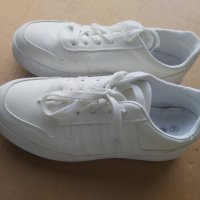 Дамски бели кожени обувки , кецове, снимка 4 - Кецове - 40488852
