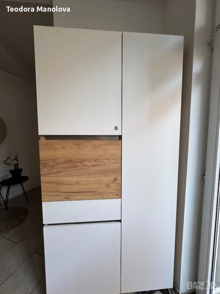 Продавам поръчков шкаф за съхранение !, снимка 1