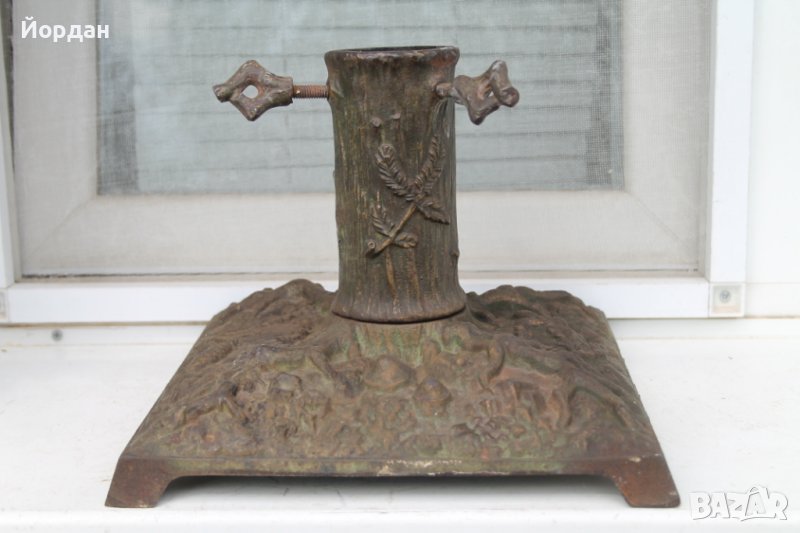 Чугунена стойка за елха 19-ти век, снимка 1