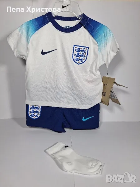 Детски спортен комплект от три части Nike -Англия, снимка 1