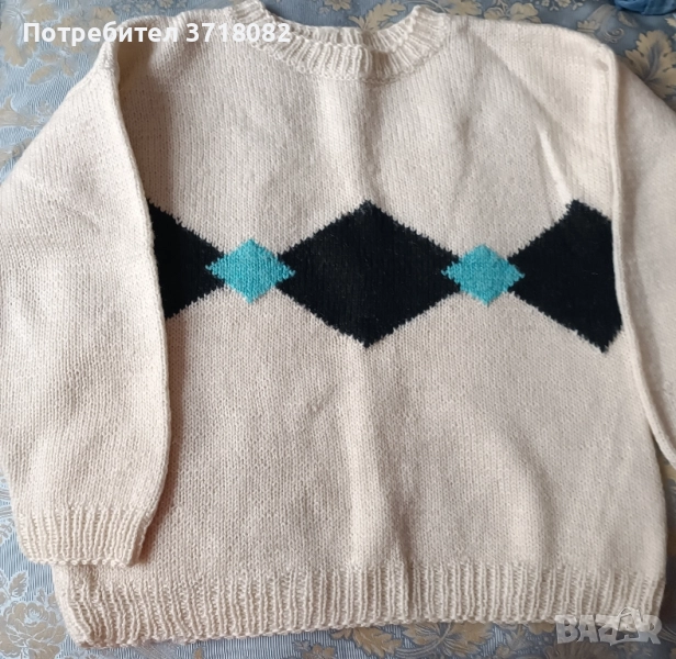Вълнен пуловер , снимка 1
