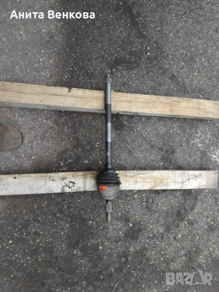 Продавам полуоска за Peogeot 207, снимка 1