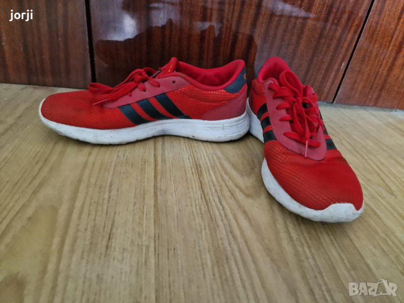 Оригинални червени маратонки Adidas, снимка 1
