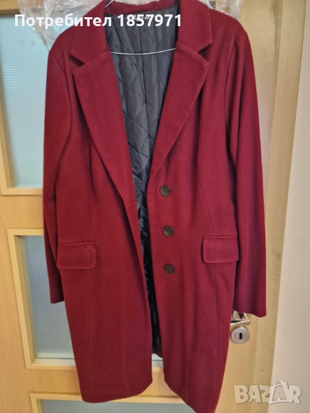 Червено дамско палто, снимка 1