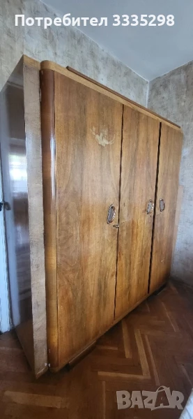 Гардероб и спалня от масив, орех, снимка 1