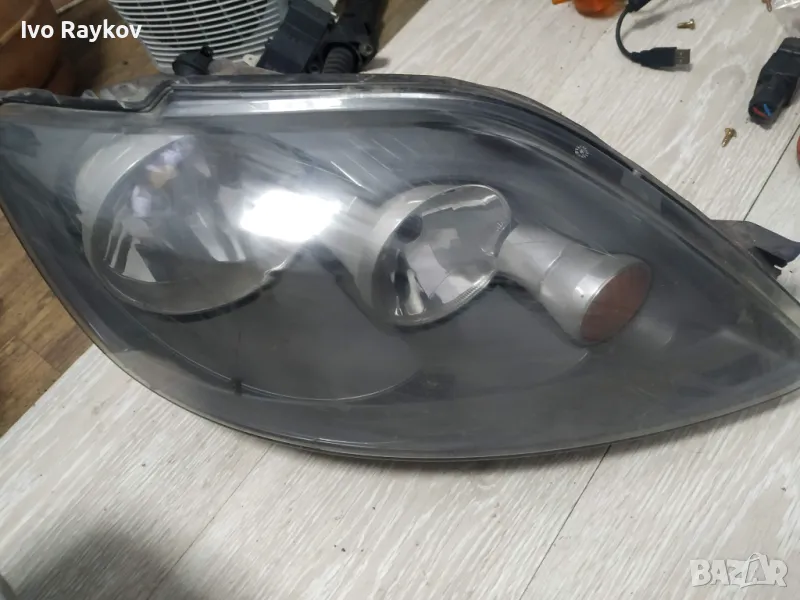 Десен фар HELLA 1EE 247 013-061 за VW Golf Plus , 5M1 941 006 B, снимка 1