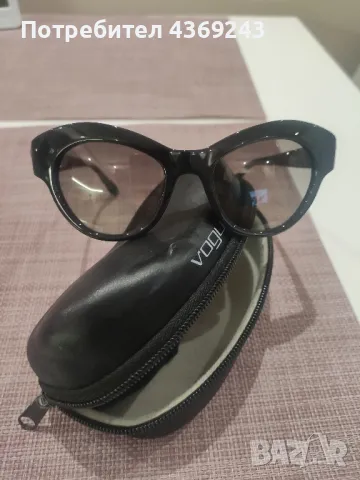 Слънчеви Очила Vogue , снимка 2 - Слънчеви и диоптрични очила - 49155729