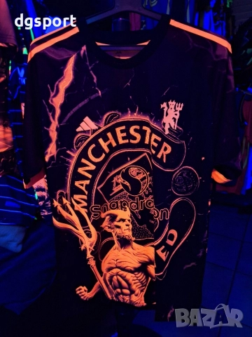 Флуоресцентна футболна фланелка на Манчестър Юнайтед!Специално издание Дявол!