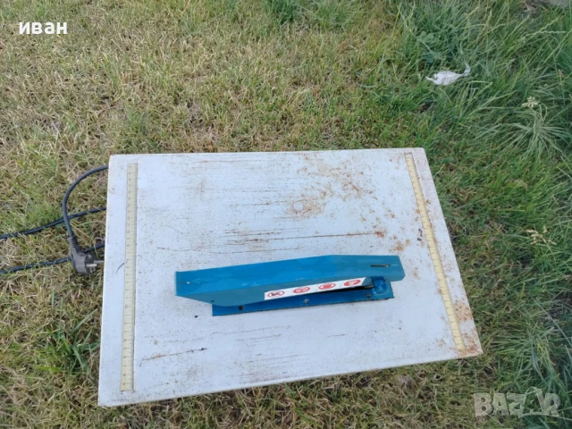 Настолен циркуляр EINHELL LE-PTK 800 Germany, снимка 2 - Циркуляри - 50670580