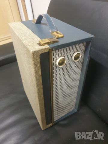 Ретро грамофон в куфар Phillips NG5051 Работи. В добро състояние. Made in Gt. Britain 088762 7637 , снимка 2 - Грамофони - 36062561