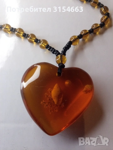 Гердан с кехлибар , снимка 3 - Колиета, медальони, синджири - 53434987