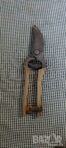 Нова. Лозарска ножица ,,Петко Денев Габрово,,