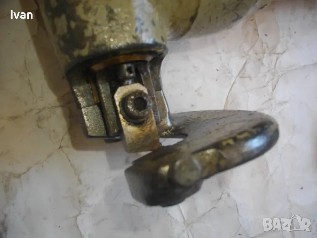 AEG Немска Професионална ЕЛЕКТРИЧЕСКА НОЖИЦА  за рязане на ламарина 2,5 мм 6,0кг 620W Старо качество, снимка 4 - Други инструменти - 47351681