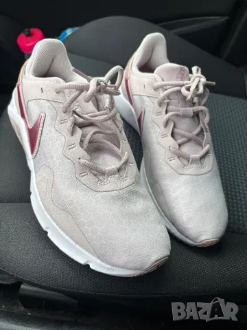 Nike Legend Essential 2  Маратонки Nike 42,5 см , снимка 7 - Маратонки - 48288438