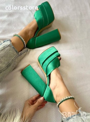 Сандали на ток - зелен сатен - VS2