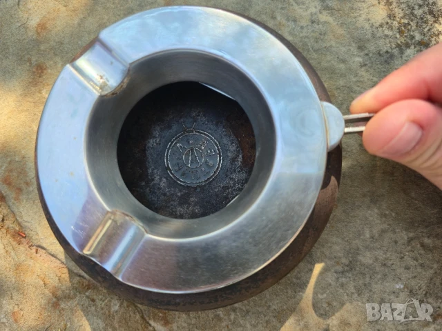 Марков Метален Пепелник , снимка 3 - Антикварни и старинни предмети - 51357799