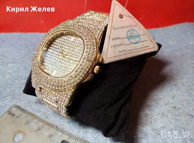 ПРЕКРАСЕН ПОЗЛАТЕН ДАМСКИ КВАРЦОВ ЧАСОВНИК с ИСКРЯЩИ ФАСЕТИРАНИ КРИСТАЛИ и СЕРТИФИКАТ 44071, снимка 13 - Дамски - 47708731