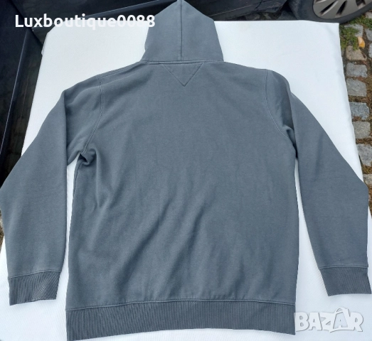 Изполван в отлично състояние суичър Tommy Jeans 2XL, снимка 2 - Суичъри - 52174121