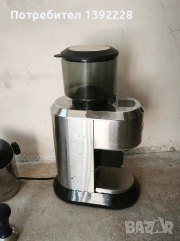 кафе машина и белачка Delonghi Dedica , снимка 5 - Кафемашини - 53871722