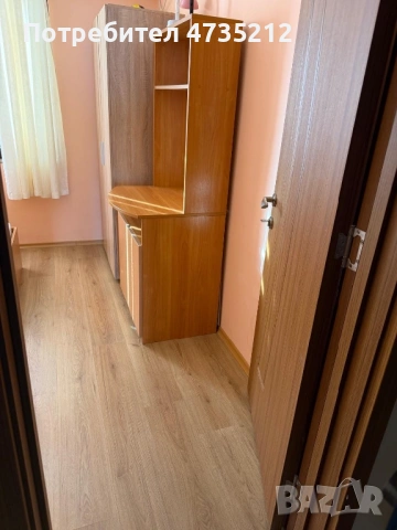 Висок тв шкаф с място за съхранение, снимка 3 - Шкафове - 53447202