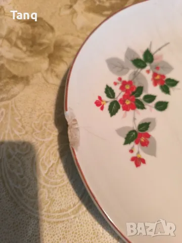 Порцеланово плато ( с забележка на снимките се вижда), снимка 2 - Сервизи - 49727880