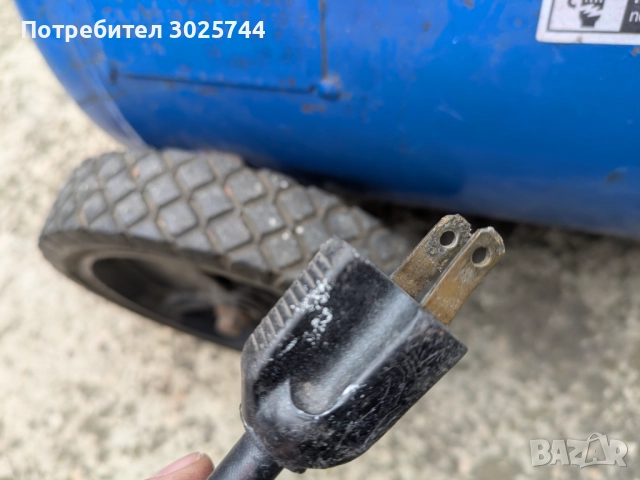 Компресор за въздух Devilbiss DF 412-2, 50 литра, Безмаслен, Монофазен, снимка 9 - Други машини и части - 52591220