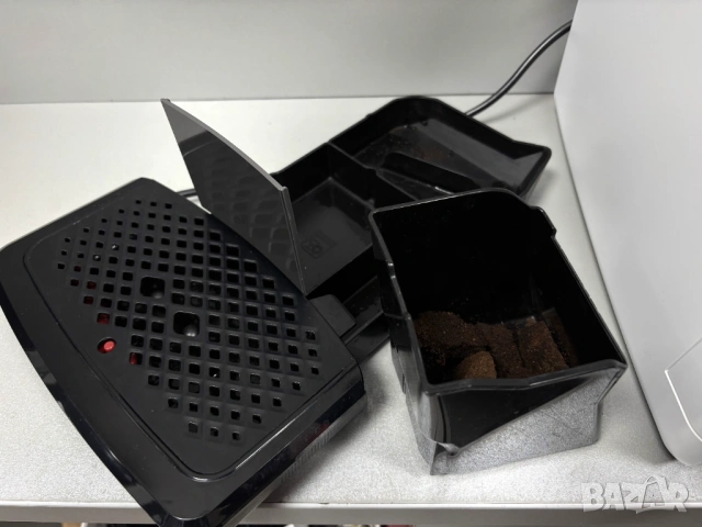 Като нов! Кафеавтомат Philips EP1223, снимка 18 - Кафемашини - 53150695