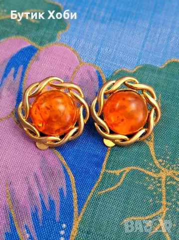 Ретро обеци-клипси с балтийски кехлибар , снимка 1