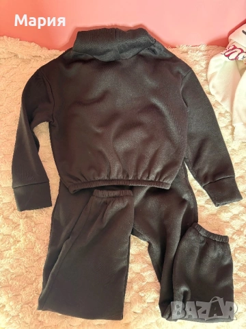 Дамски екипи, снимка 5 - Спортни екипи - 53657349
