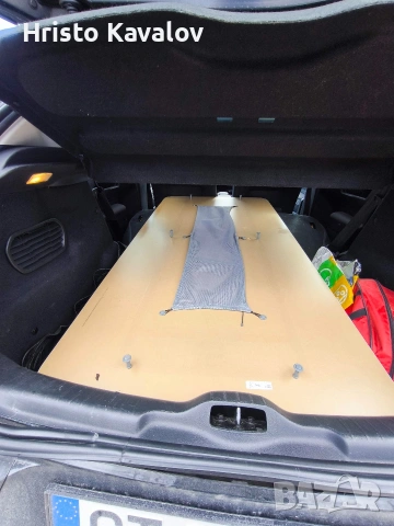 IKEA Bekant бюро, снимка 4 - Бюра - 53630402