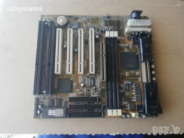 Компютърни части, снимка 14 - Дънни платки - 10796210