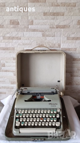 Стара пишеща машина Olympia COLORTIP - 1960" год., снимка 8 - Антикварни и старинни предмети - 53162680