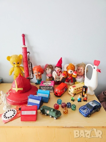 Стари играчки