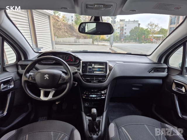 Peugeot 208 1.6HDI 92HP, снимка 7 - Автомобили и джипове - 52206849