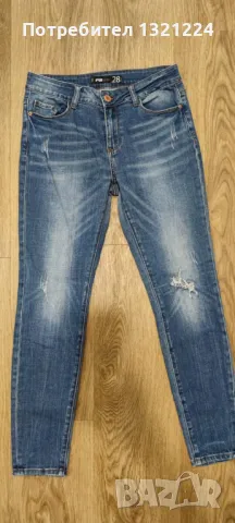 Страхотни, запазени модели дънки Fishbone Sister, снимка 2 - Дънки - 38336639