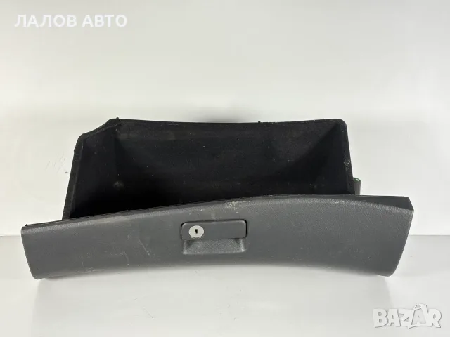 Жабка Пасажер Тойота Авенсис Т25 (03-08г) Jabka Pasajer Toyota Avensis T25