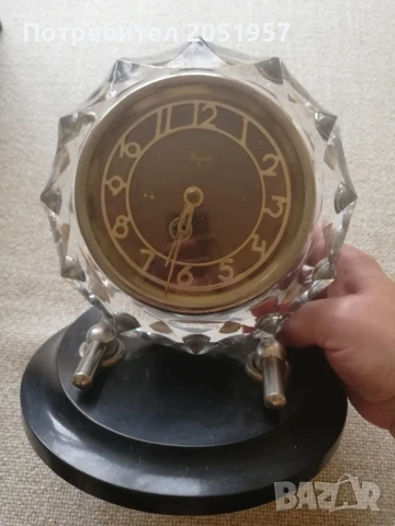 часовник МАЯК , снимка 2 - Антикварни и старинни предмети - 51376960