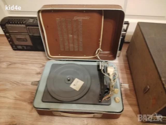 Ретро Retro Vintage техника грамофон касетофон радио от 60-те 70-те години. Пловдив, снимка 6 - Грамофони - 55838933