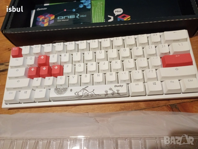 Клавиатура геймърска Ducky One 2 Mini 