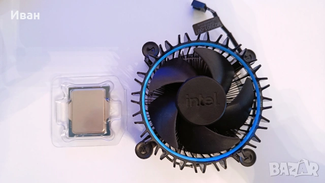 Продавам процесор Intel Core i7 12700F, снимка 2 - Процесори - 53456109