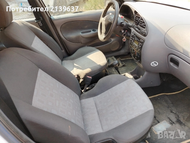 Форд Фиеста 1.8 дизел, снимка 4 - Автомобили и джипове - 51703698