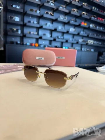 очила с черен обикновен калъф versace miu miu emporio armani loewe, снимка 11 - Слънчеви и диоптрични очила - 50423230