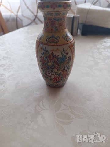 Китайска ваза с красиви орнаменти, снимка 3 - Вази - 39441236