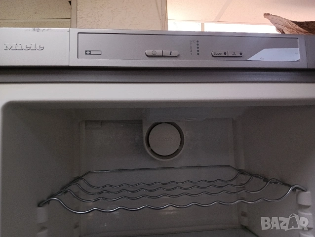 Комплект огромни иноксова фризер и хладилник Миеле Miele Made in Germany 2 години гаранция!, снимка 2 - Хладилници - 53068623