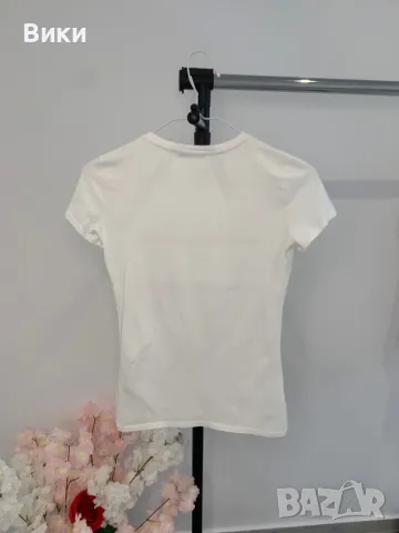 Тениска Guess размер S, снимка 10 - Тениски - 49890261